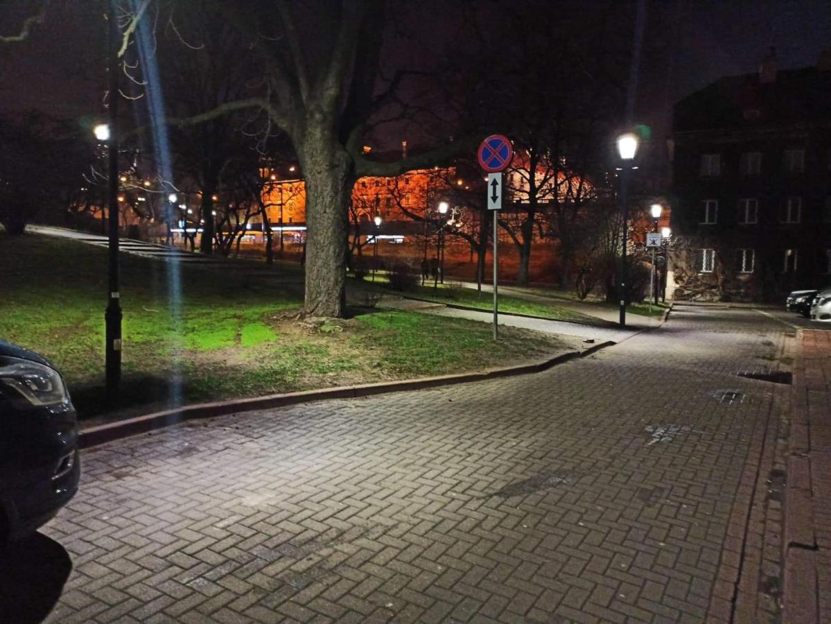 Mieszkanko Kolo Zamku Варшава Экстерьер фото